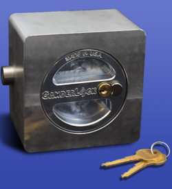 GanderLock 4.5 in square Gooseneck Lock